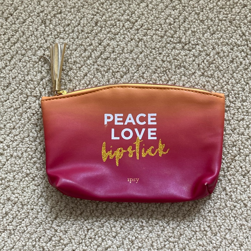 Ipsy Cosmetic Case Peace Love Lipstick Ombre Bag Red Orange 5” x 7.5” Like New